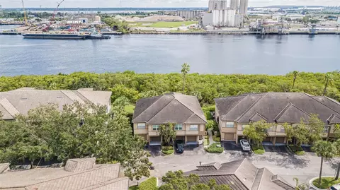 1117 Normandy Trace Rd, Tampa, FL 33602