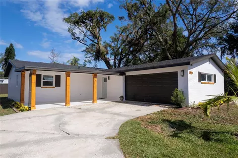 912 Hillside Ter, Brandon, FL 33511