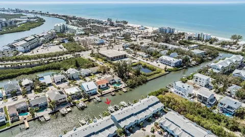 651 Garland Cir, Indian Rocks Beach, FL 33785