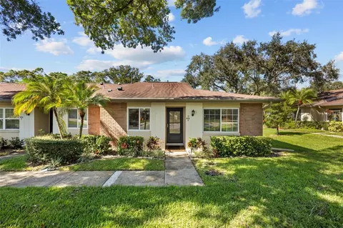 899 Cleland Ct #D, Palm Harbor, FL 34684