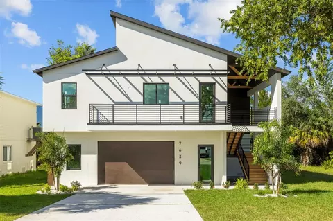 7639 Gulf Way, Hudson, FL 34667