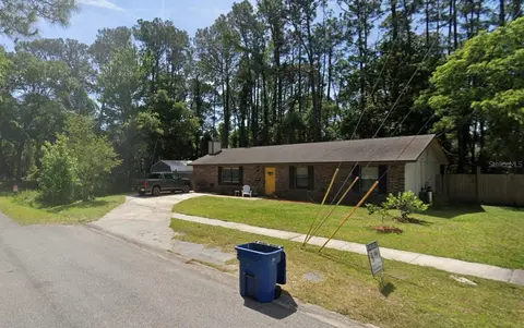 7946 Dalehurst Dr S, Jacksonville, FL 32277