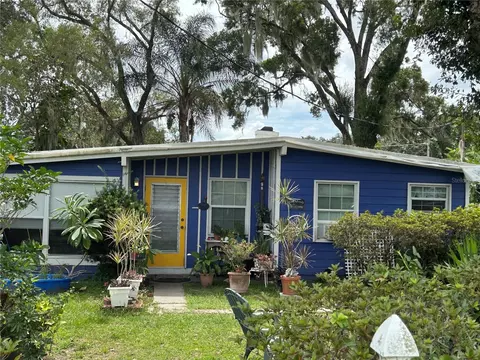 2108 W Hanna Ave, Tampa, FL 33604