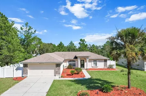 2377 W Swanson Dr, Citrus Springs, FL 34434