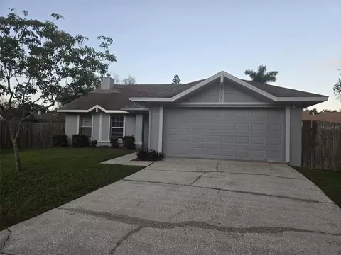 1529 High Knoll Dr, Brandon, FL 33511