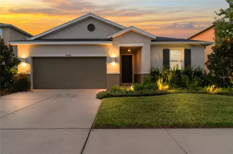10632 Laguna Plains Dr, Riverview, FL 33578