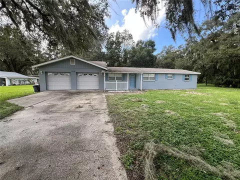 4043 Burrows Rd, Zephyrhills, FL 33542