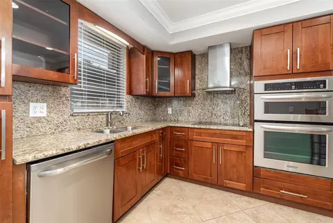 4613 SE 5th Ave #104, Cape Coral, FL 33904