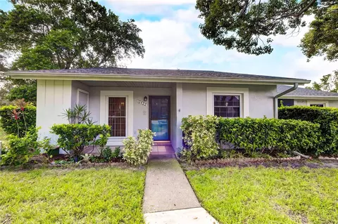 12422 Dearborn Dr, Hudson, FL 34667