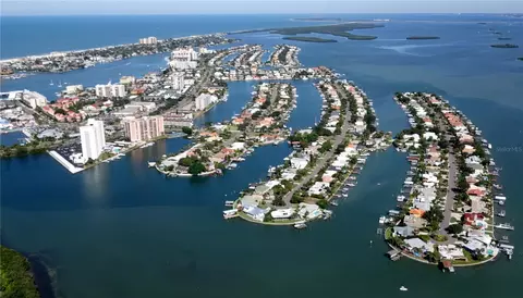 224 Midway Is, Clearwater Beach, FL 33767