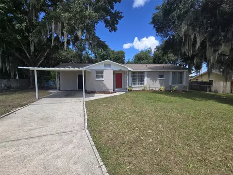 1608 Crest Ave, Leesburg, FL 34748