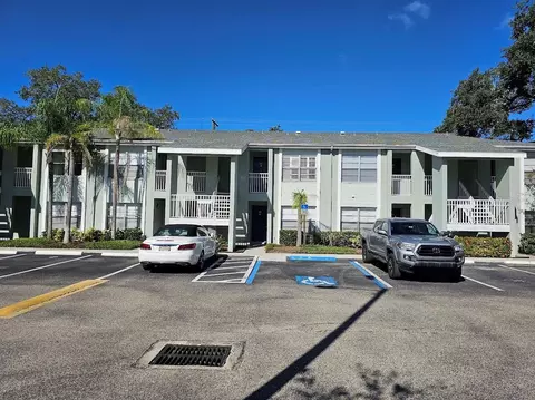 5440 S Macdill Ave #1D, Tampa, FL 33611