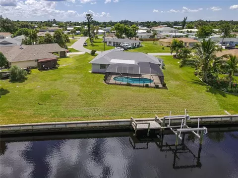 170 Cambridge Dr NW, Port Charlotte, FL 33952