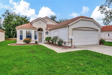 753 Lighthouse Dr, Tarpon Springs, FL 34689