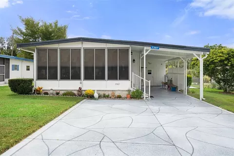 7307 Fairlane Ave, Brooksville, FL 34613