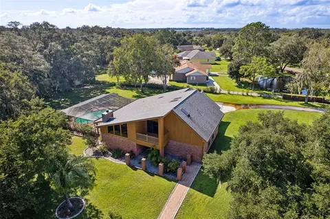 2516 Pemberton Creek Dr, Seffner, FL 33584