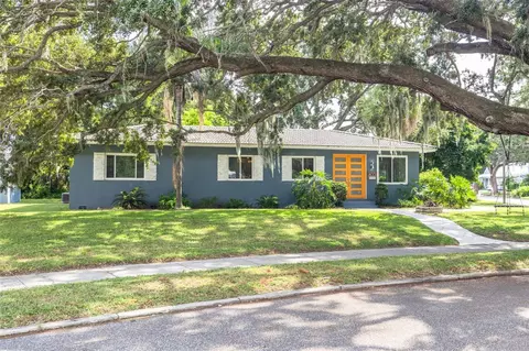 435 San Jose Dr, Dunedin, FL 34698
