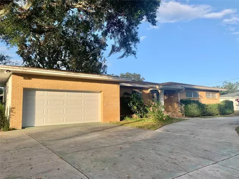 5622 Oakland Dr, Tampa, FL 33617