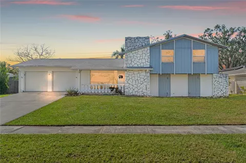 8310 Fountain Ave, Tampa, FL 33615
