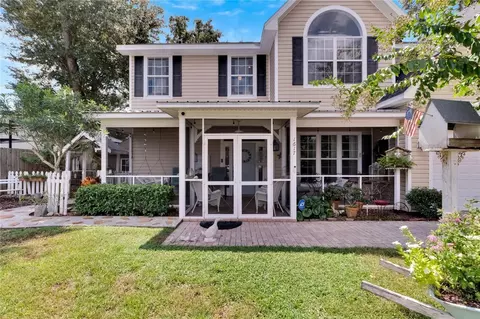 1617 Sydney Rd, Valrico, FL 33594
