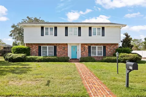 145 Lake Mariam Rd, Winter Haven, FL 33884