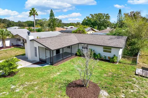 1603 Stone Creek Dr, Tarpon Springs, FL 34689