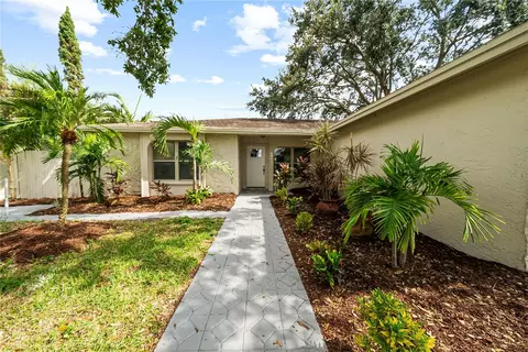 6962 Aberfeldy Ave N, Saint Petersburg, FL 33709