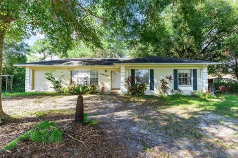 30929 Eloian Dr, Wesley Chapel, FL 33545