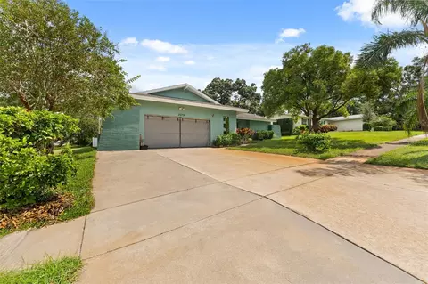 2079 Brendla Rd, Clearwater, FL 33755
