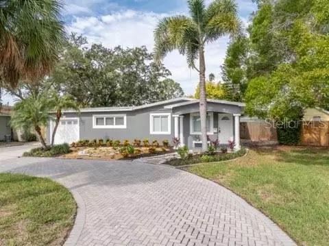1843 Oklahoma Ave NE, Saint Petersburg, FL 33703