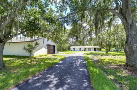 8921 Honeywell Rd, Gibsonton, FL 33534