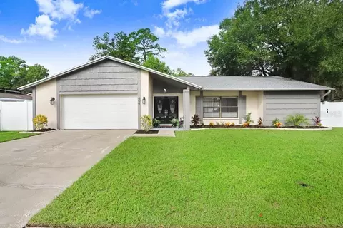 604 Shady Nook Dr, Brandon, FL 33511