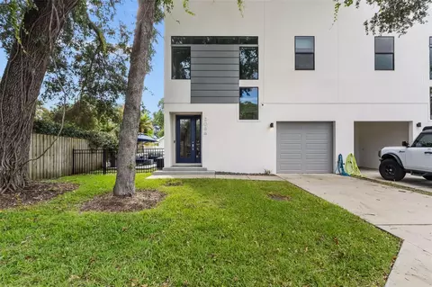 206 N Arrawana Ave #A, Tampa, FL 33609