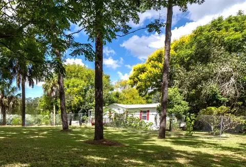 9641 Bolton Ave, Hudson, FL 34667