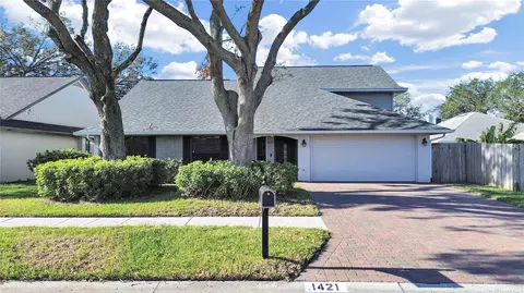 1421 Star Jasmine Ln, Brandon, FL 33511