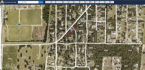 W 7th Avenue, Umatilla, FL 32784