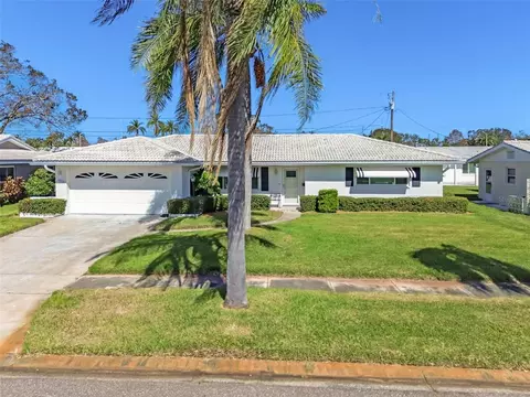 11073 59th Ave, Seminole, FL 33772