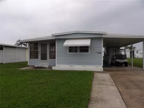 10805 Congressional Dr, Port Richey, FL 34668