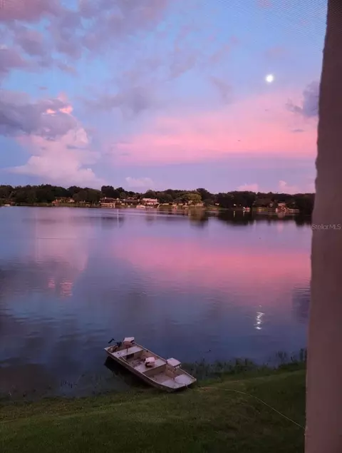 524 Orange Dr #21, Altamonte Springs, FL 32701