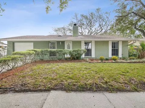 8311 Woodlake Pl, Tampa, FL 33615