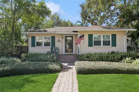 130 23rd Ave N, Saint Petersburg, FL 33704