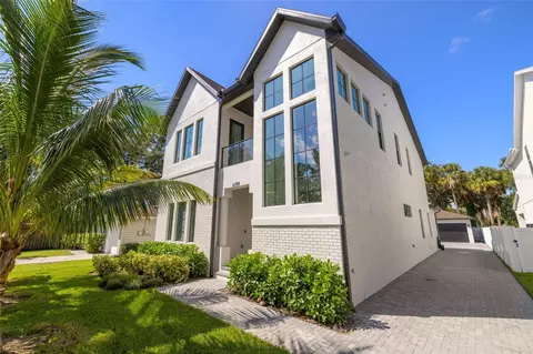 6109 S 4th Street St, Tampa, FL 33611
