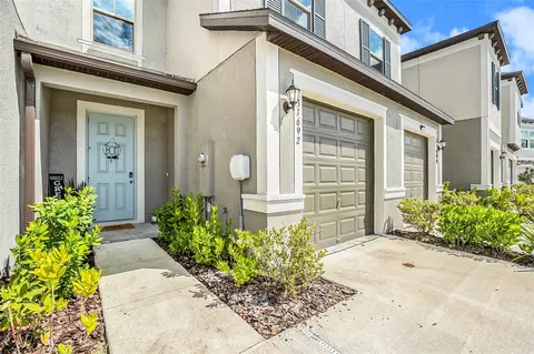 31692 Blue Passing Loop, Wesley Chapel, FL 33545