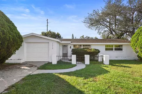 7512 Betula Dr, New Port Richey, FL 34653