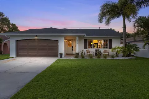 3462 Bayshore Blvd NE, Saint Petersburg, FL 33703