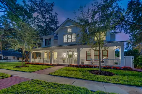 657 Scotland St, Dunedin, FL 34698