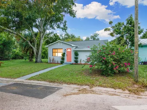 3805 14th Ave S, Saint Petersburg, FL 33711