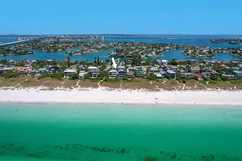 104 27th Ave, Saint Pete Beach, FL 33706