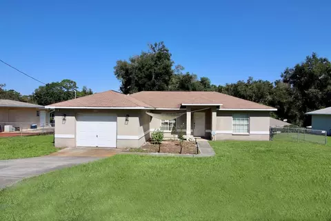 6093 E Malverne St, Inverness, FL 34452