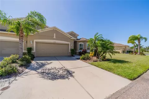 2220 Nottingham Greens Dr #2220, Sun City Center, FL 33573